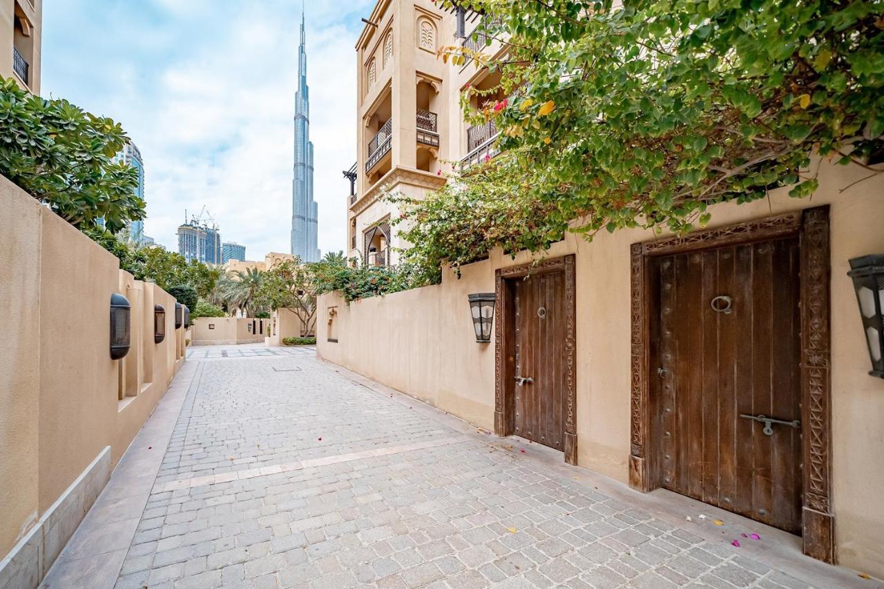Higuests - Spacious Apt With Private Balcony In Old Town Dubai Luaran gambar