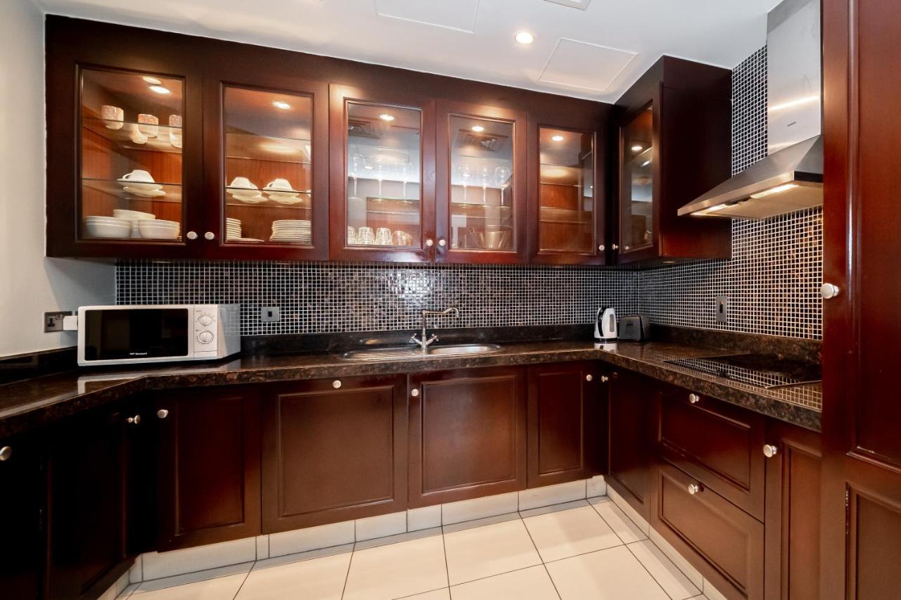 Higuests - Spacious Apt With Private Balcony In Old Town Dubai Luaran gambar